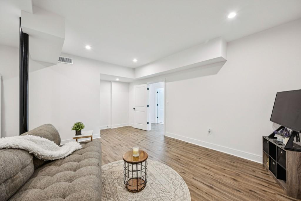 2432 Kelly Lake Drive