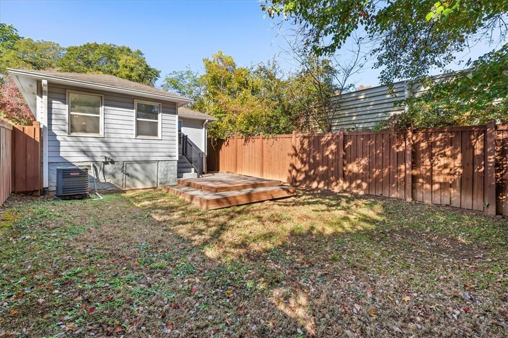 308 Mcpherson Place SE