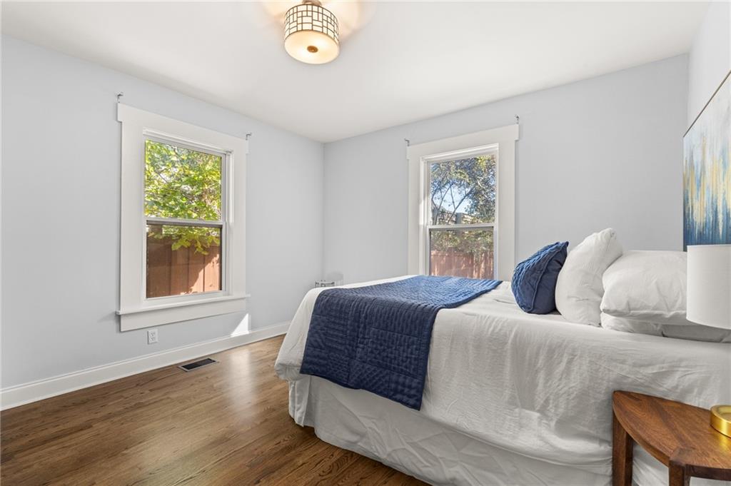 308 Mcpherson Place SE