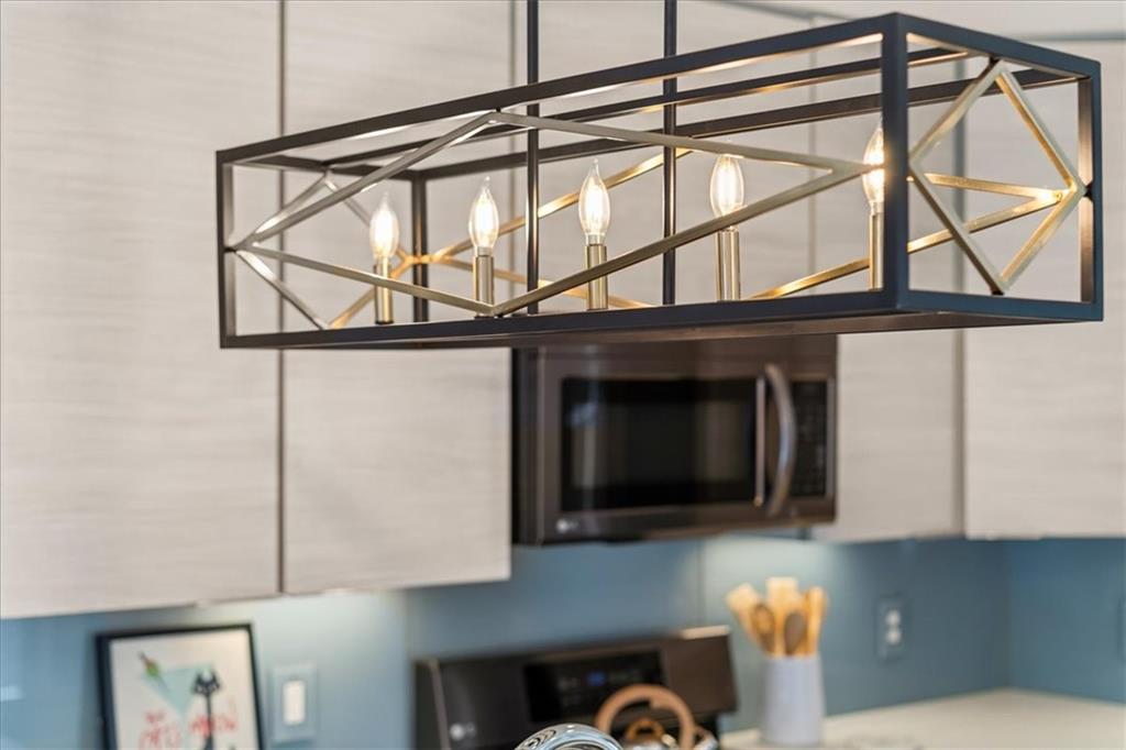 308 Mcpherson Place SE