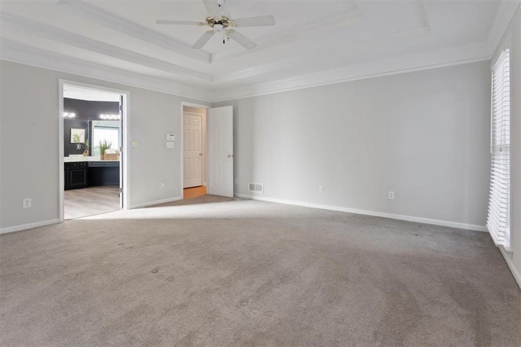 1262 Parkview Lane NW