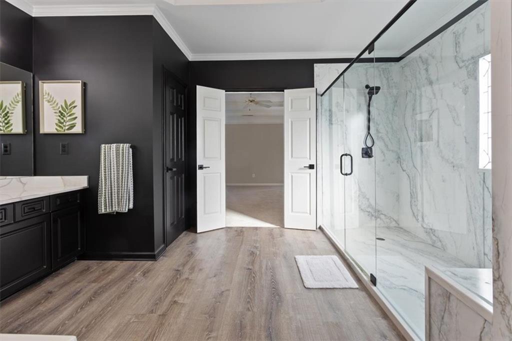 1262 Parkview Lane NW