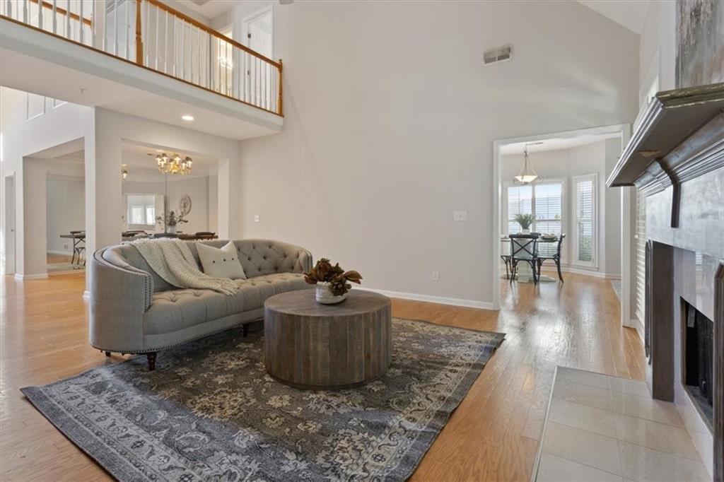 1262 Parkview Lane NW