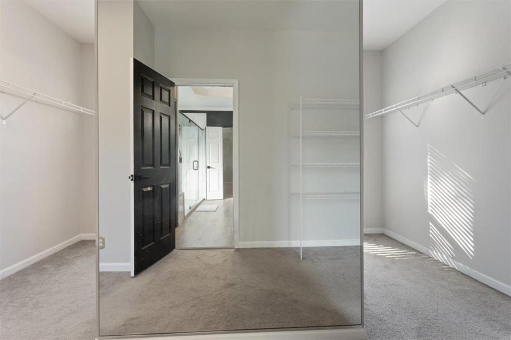 1262 Parkview Lane NW