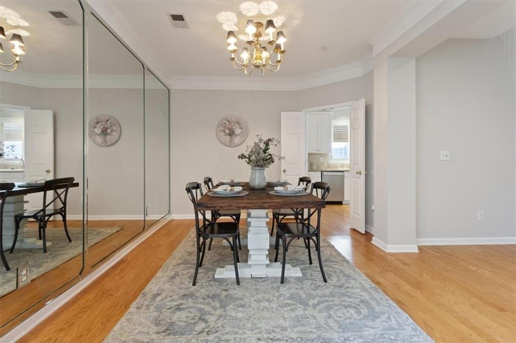 1262 Parkview Lane NW