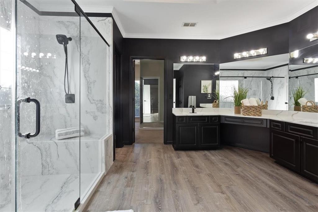 1262 Parkview Lane NW