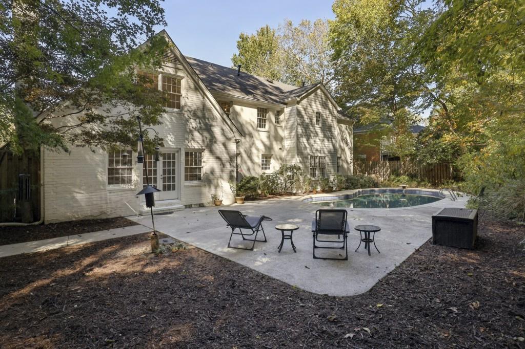 6215 River Chase Circle