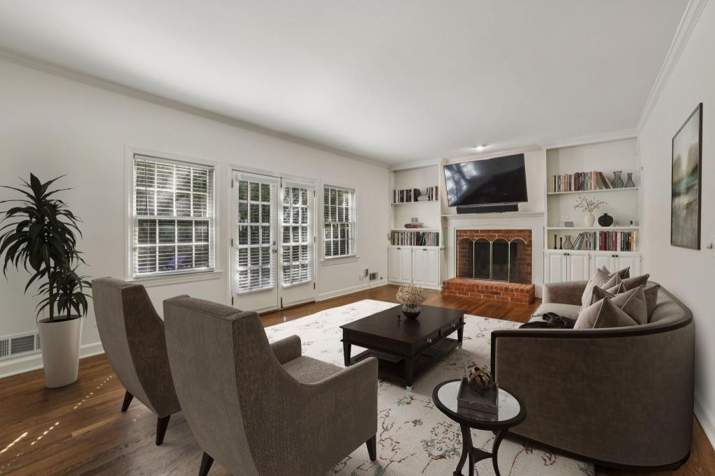 6215 River Chase Circle