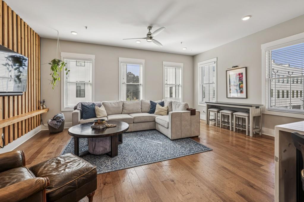 1024 Robert Smalls Way