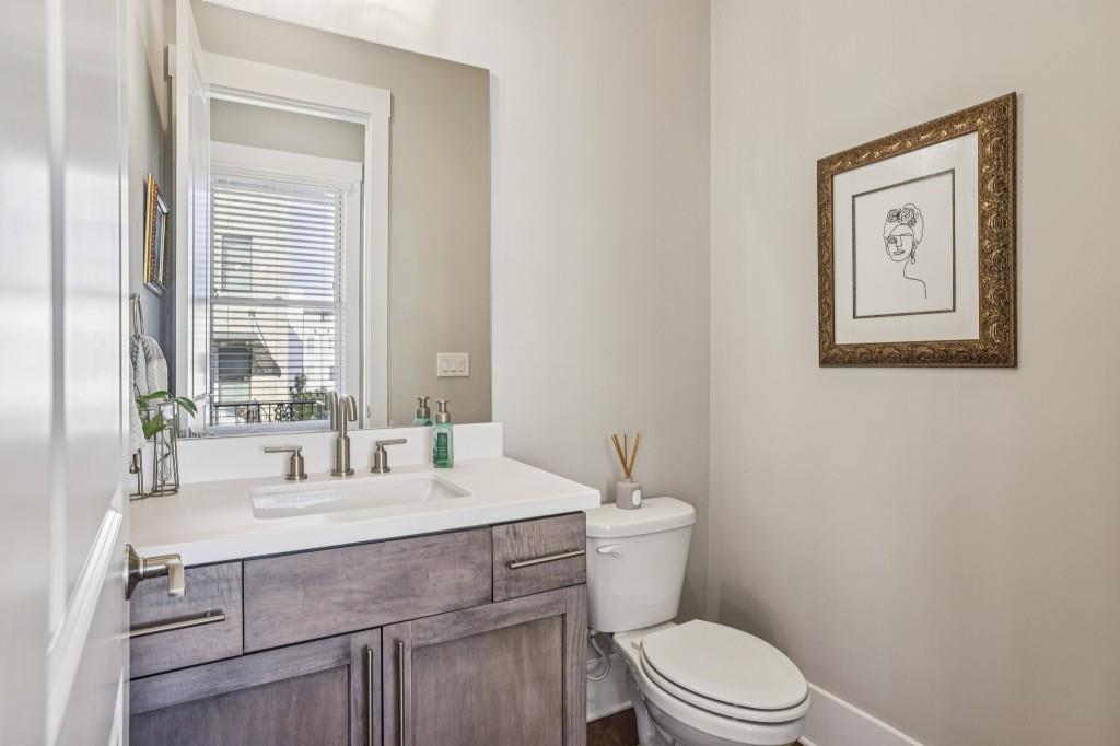 1024 Robert Smalls Way