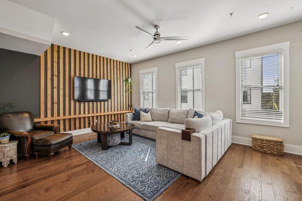 1024 Robert Smalls Way