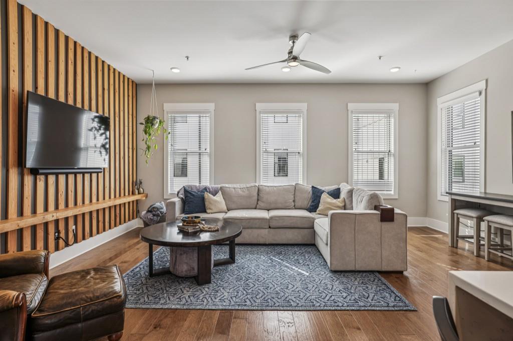 1024 Robert Smalls Way