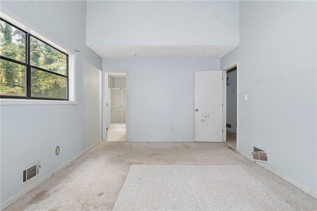 767 Starmist Court NE