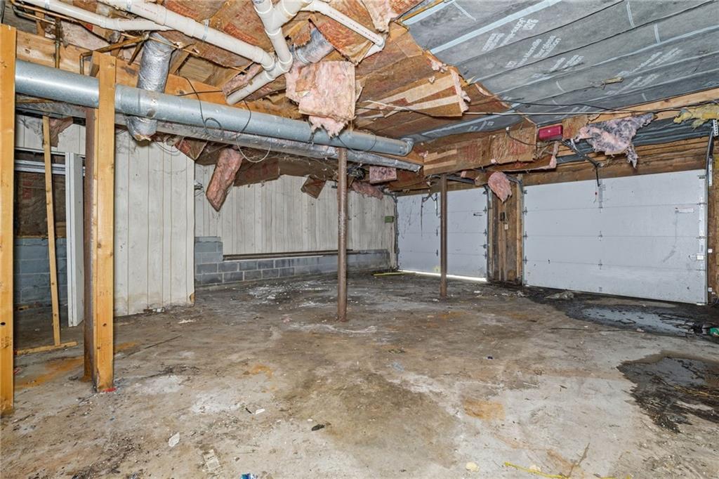 767 Starmist Court NE