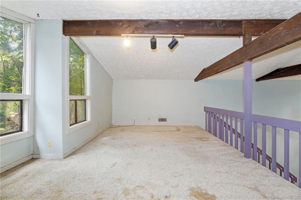 767 Starmist Court NE