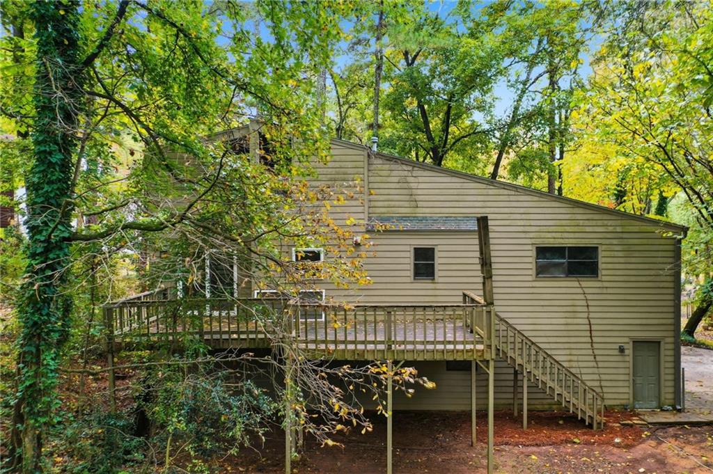 767 Starmist Court NE