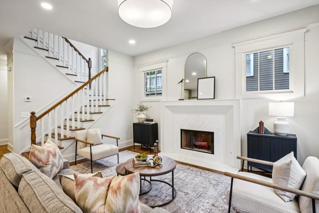 541 Oakland Avenue SE Unit A