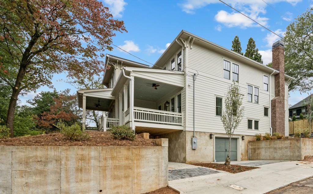 541 Oakland Avenue SE Unit A