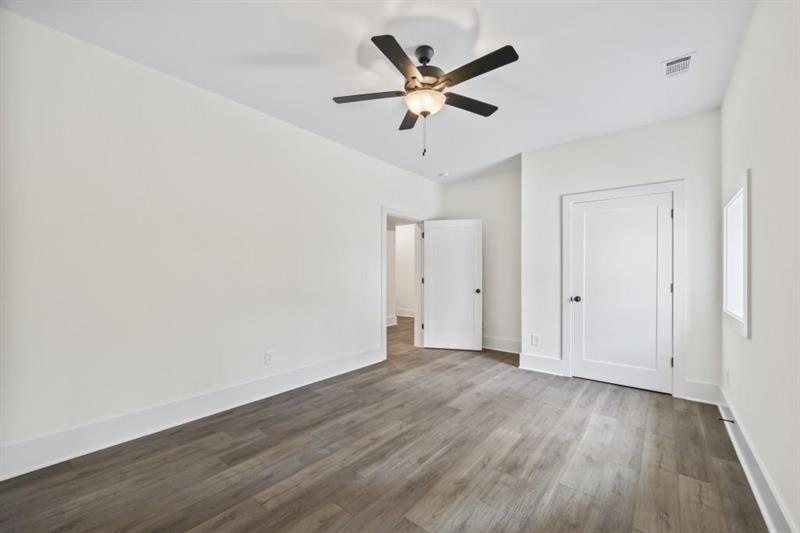 611 Foster Park Lane