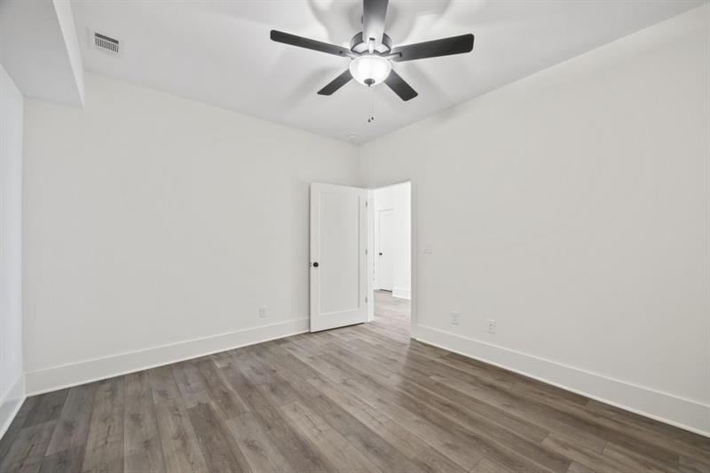 611 Foster Park Lane