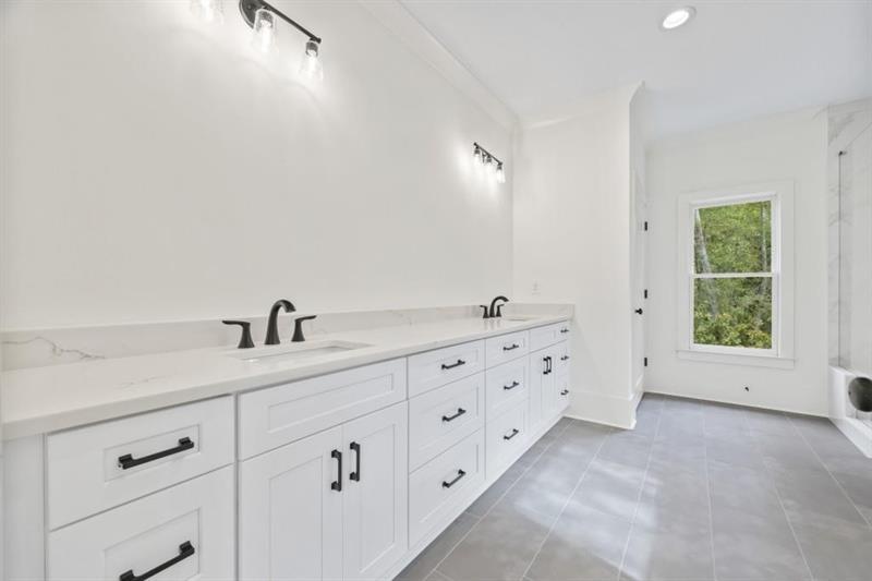 611 Foster Park Lane