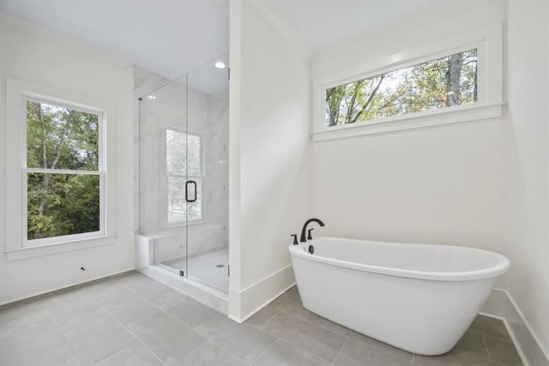 611 Foster Park Lane