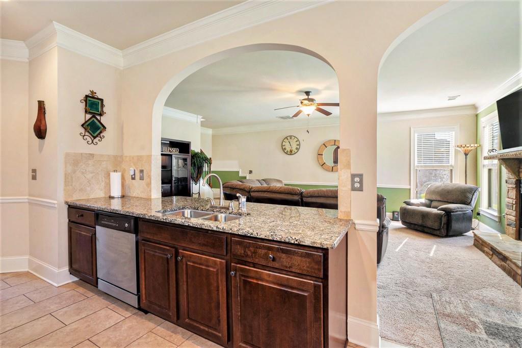 411 Little Carter Cove