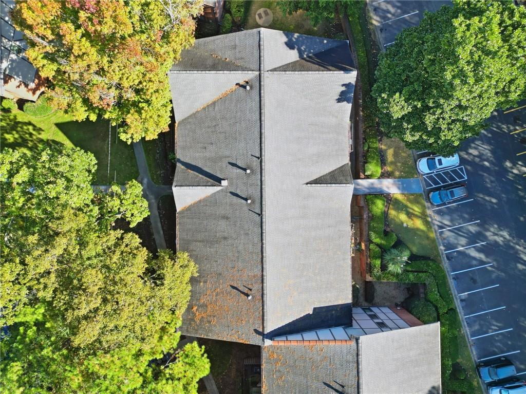 6851 Roswell Road Unit H29