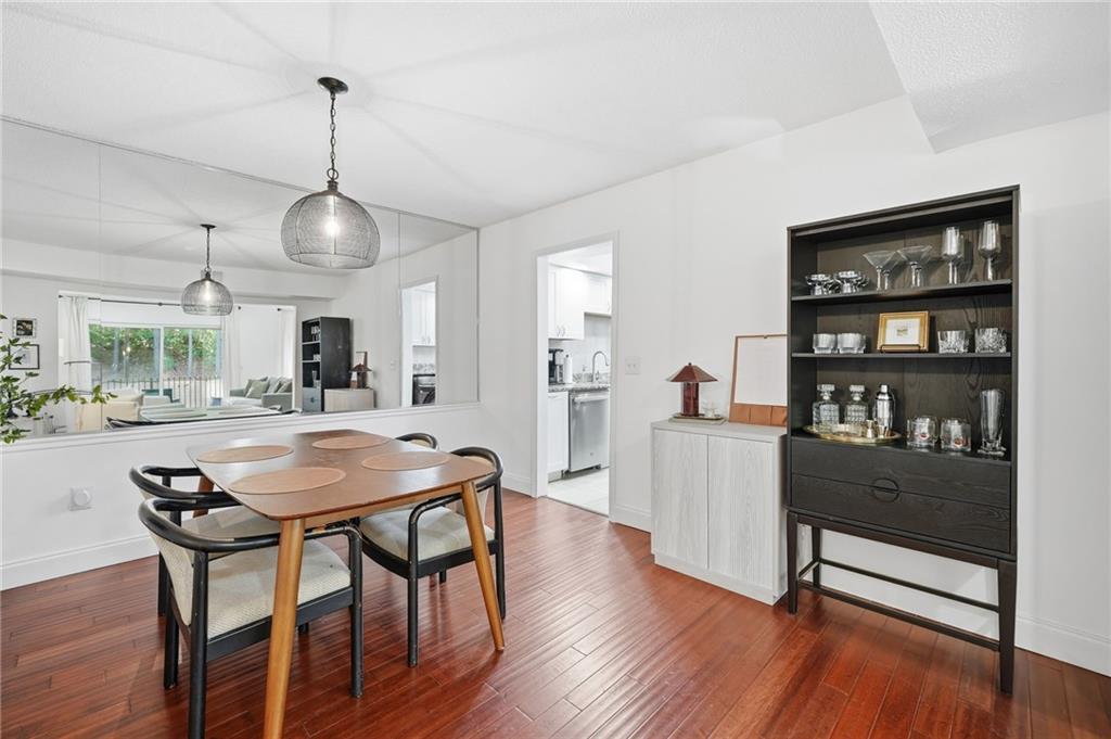 6851 Roswell Road Unit H29