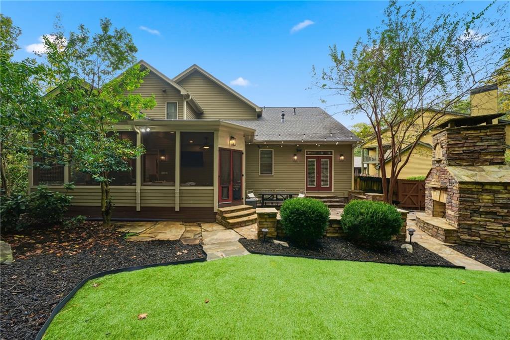 2584 Porchside Place SE