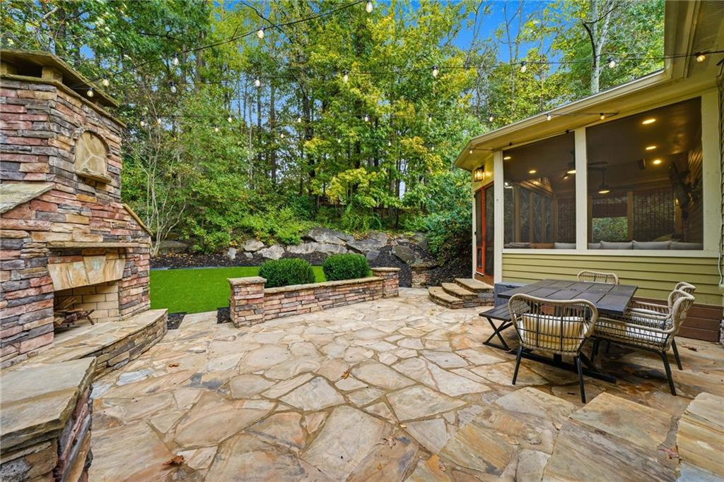 2584 Porchside Place SE