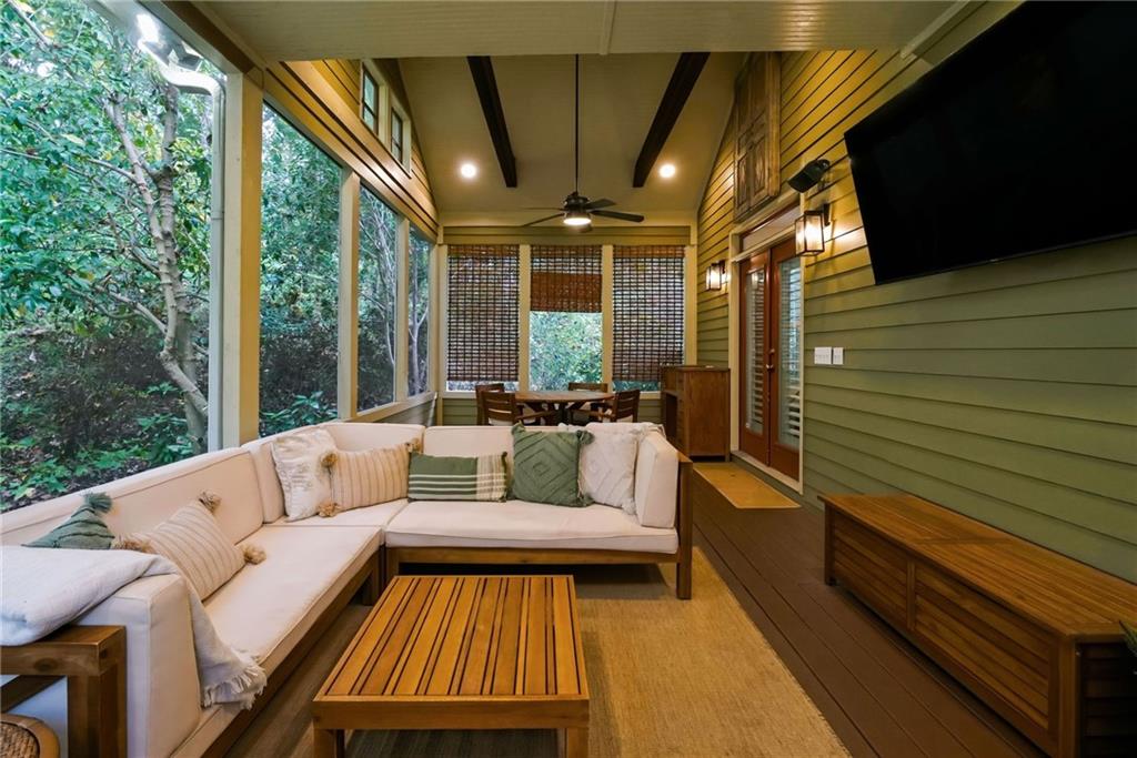 2584 Porchside Place SE