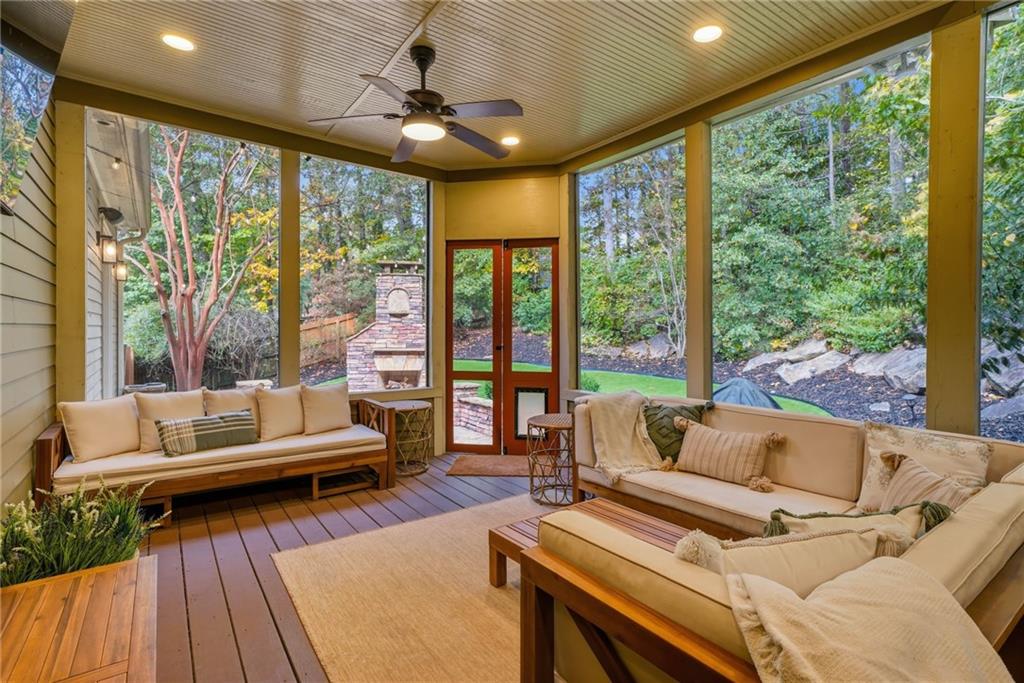 2584 Porchside Place SE