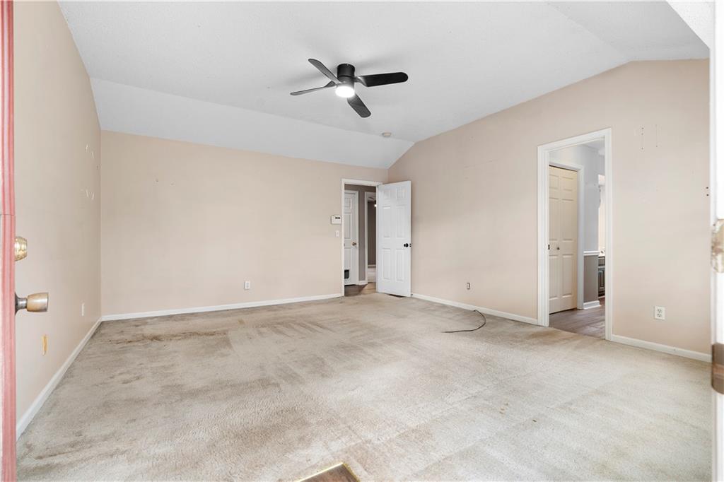 3177 Spring Lake Drive NE