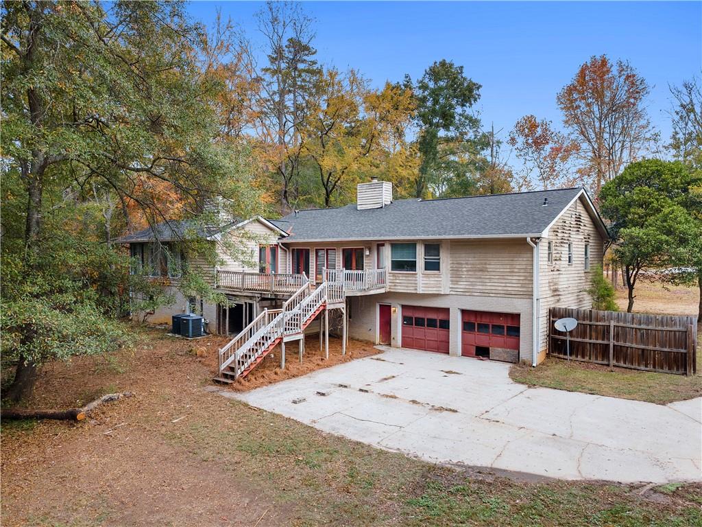 3177 Spring Lake Drive NE