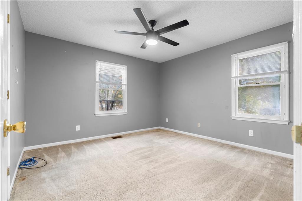 3177 Spring Lake Drive NE