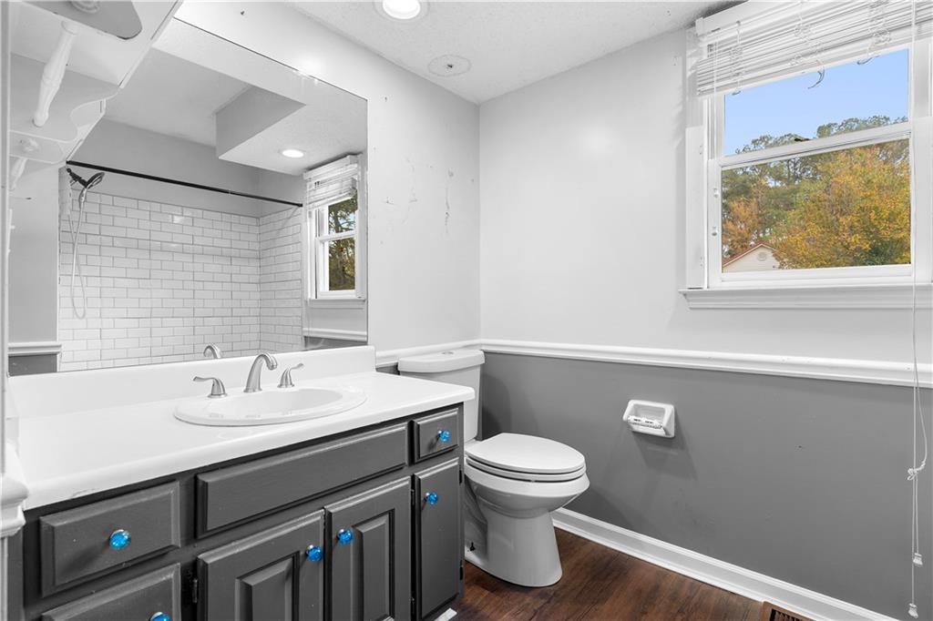 3177 Spring Lake Drive NE