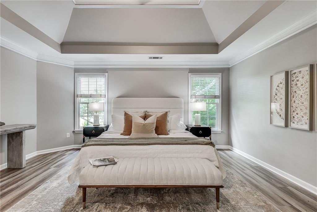 2251 N Shallowford Road