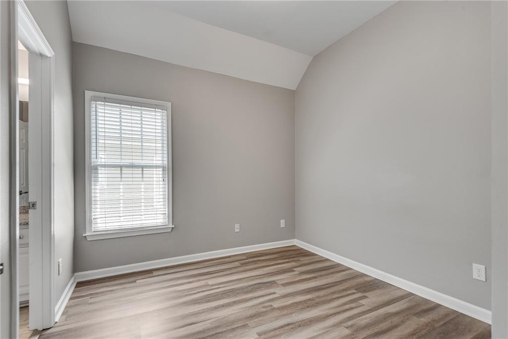 2251 N Shallowford Road