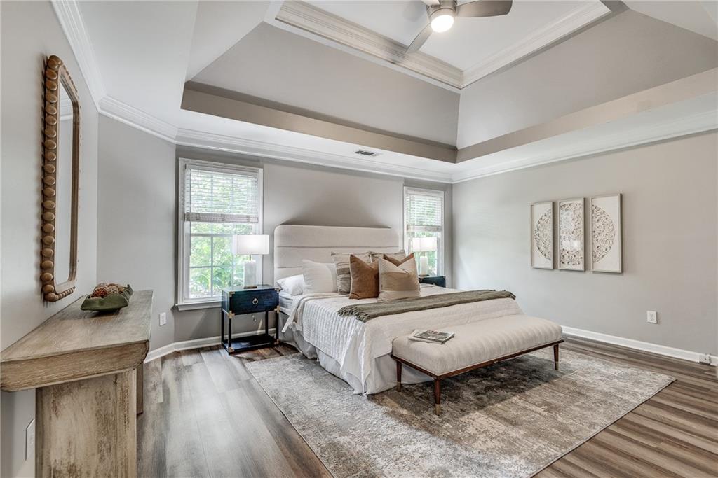 2251 N Shallowford Road