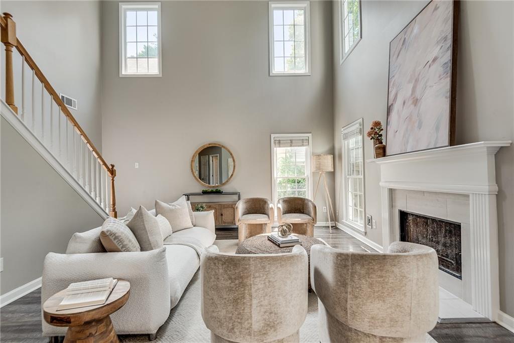 2251 N Shallowford Road