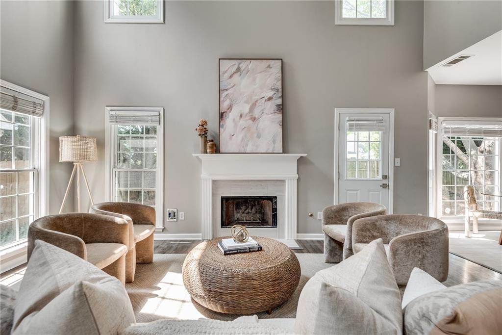 2251 N Shallowford Road