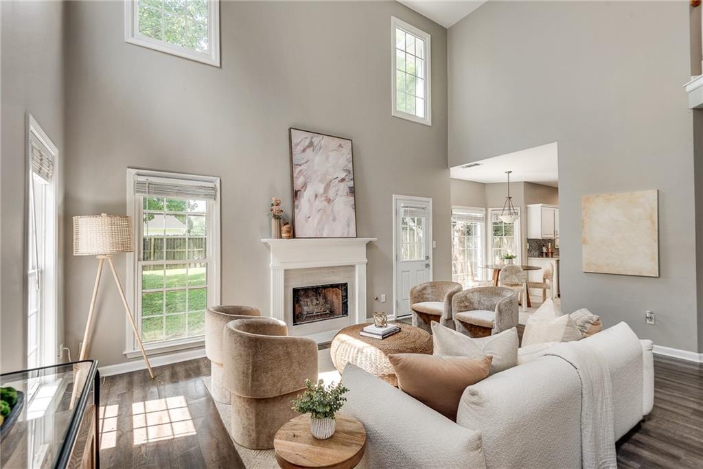 2251 N Shallowford Road