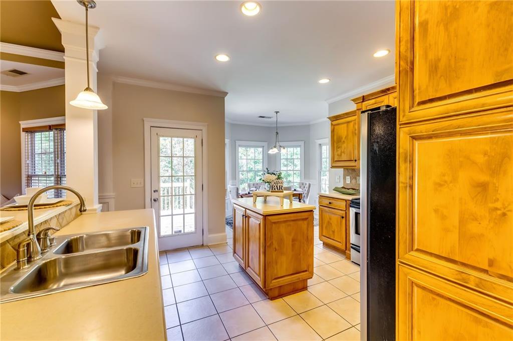 1761 Westminster Way