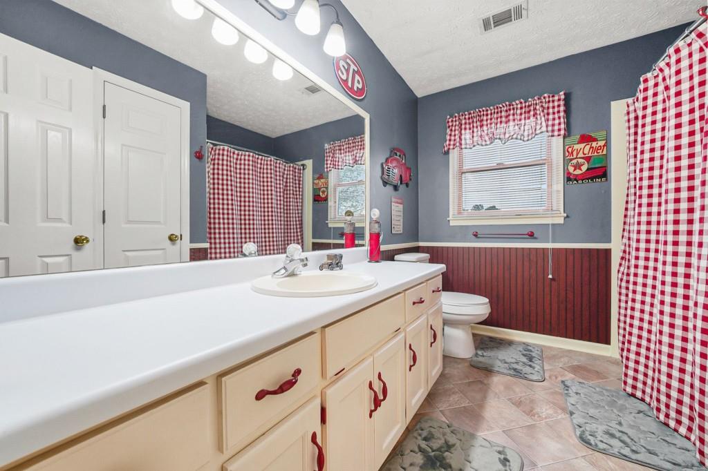 3685 Frankie Wade Lane