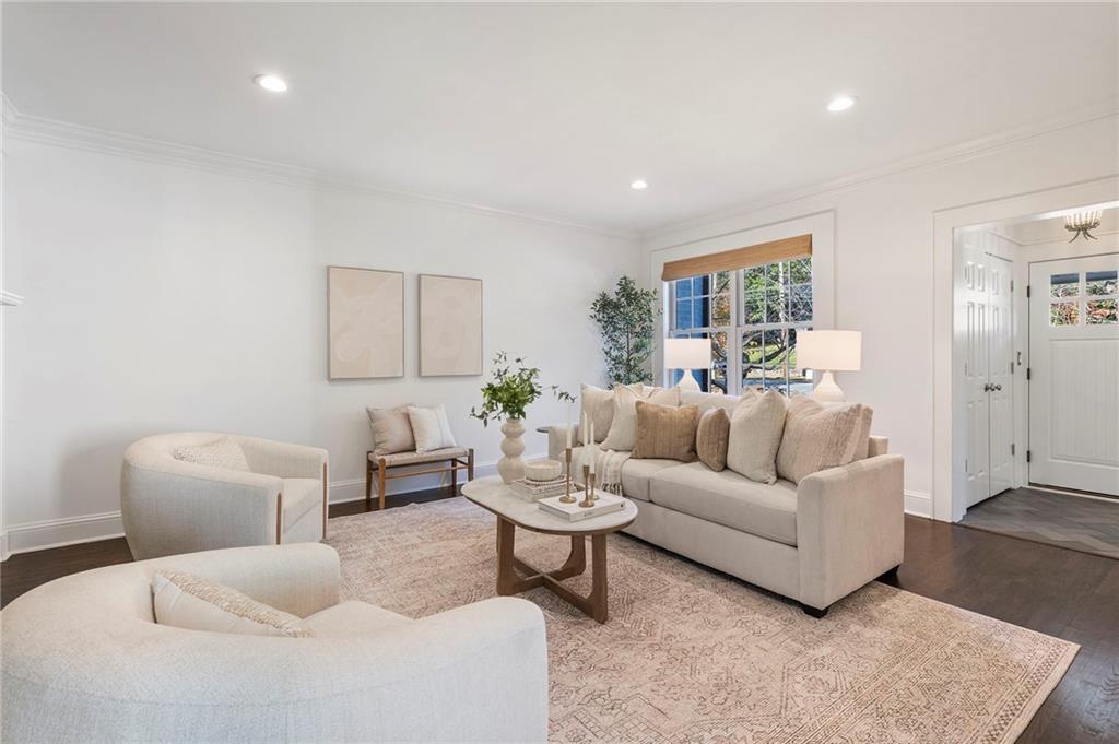 1605 Johnson Road NE