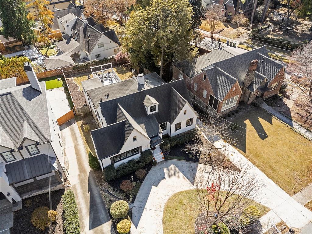 1605 Johnson Road NE