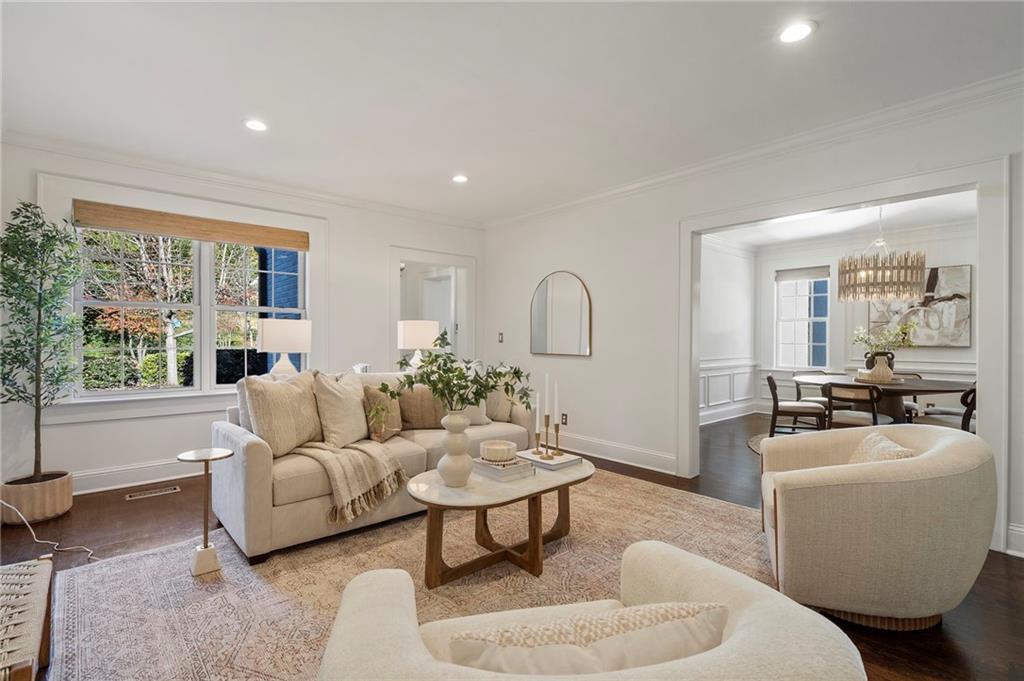 1605 Johnson Road NE