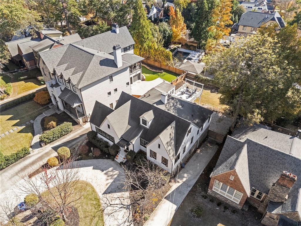 1605 Johnson Road NE