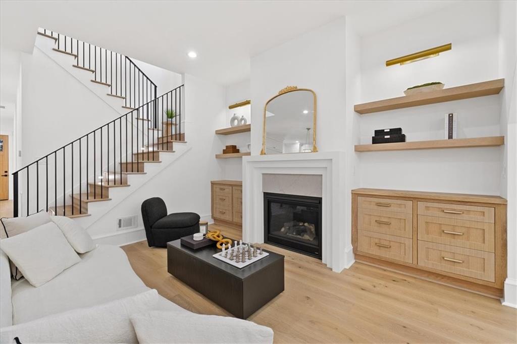 247 Greenwood Circle